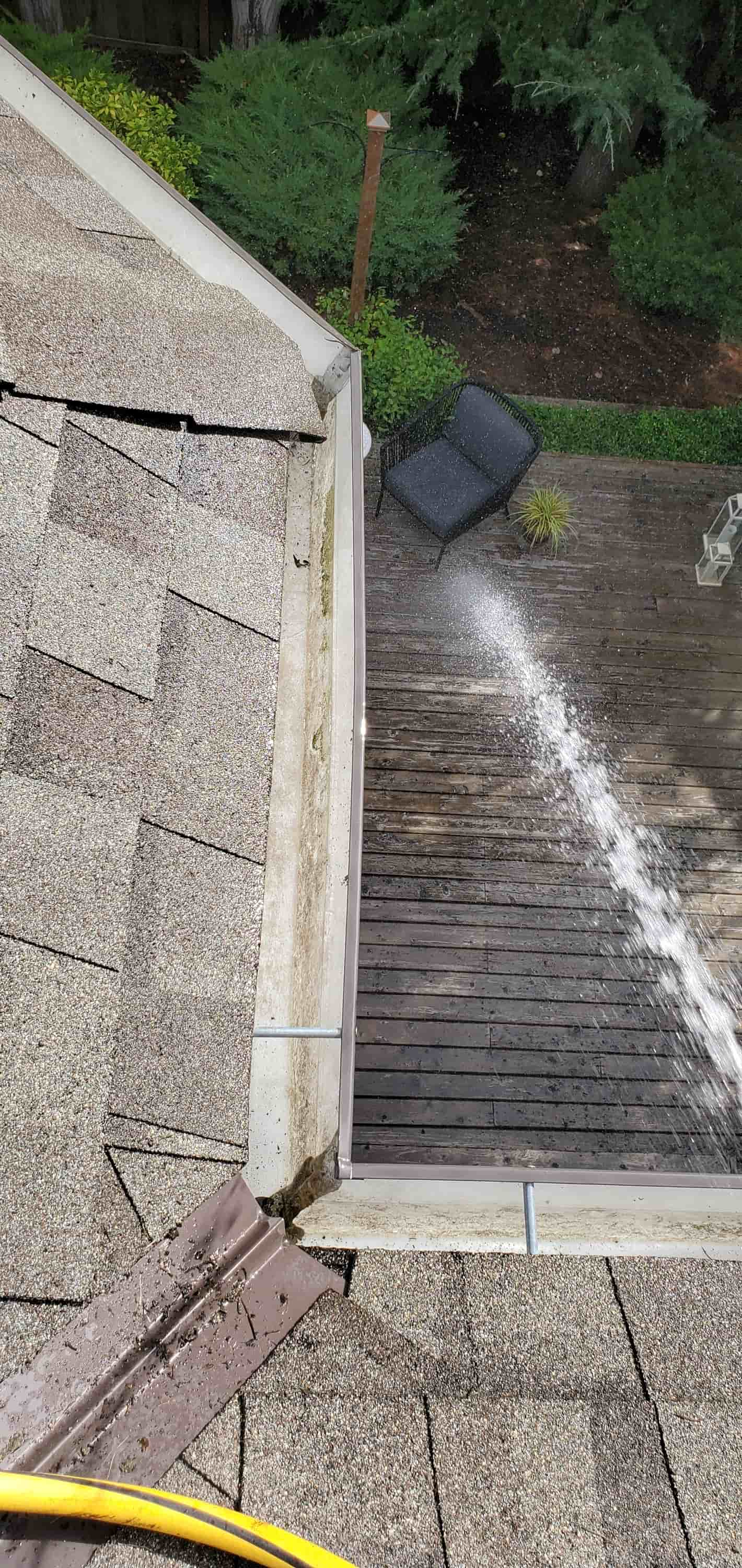 how to clean out rain gutters