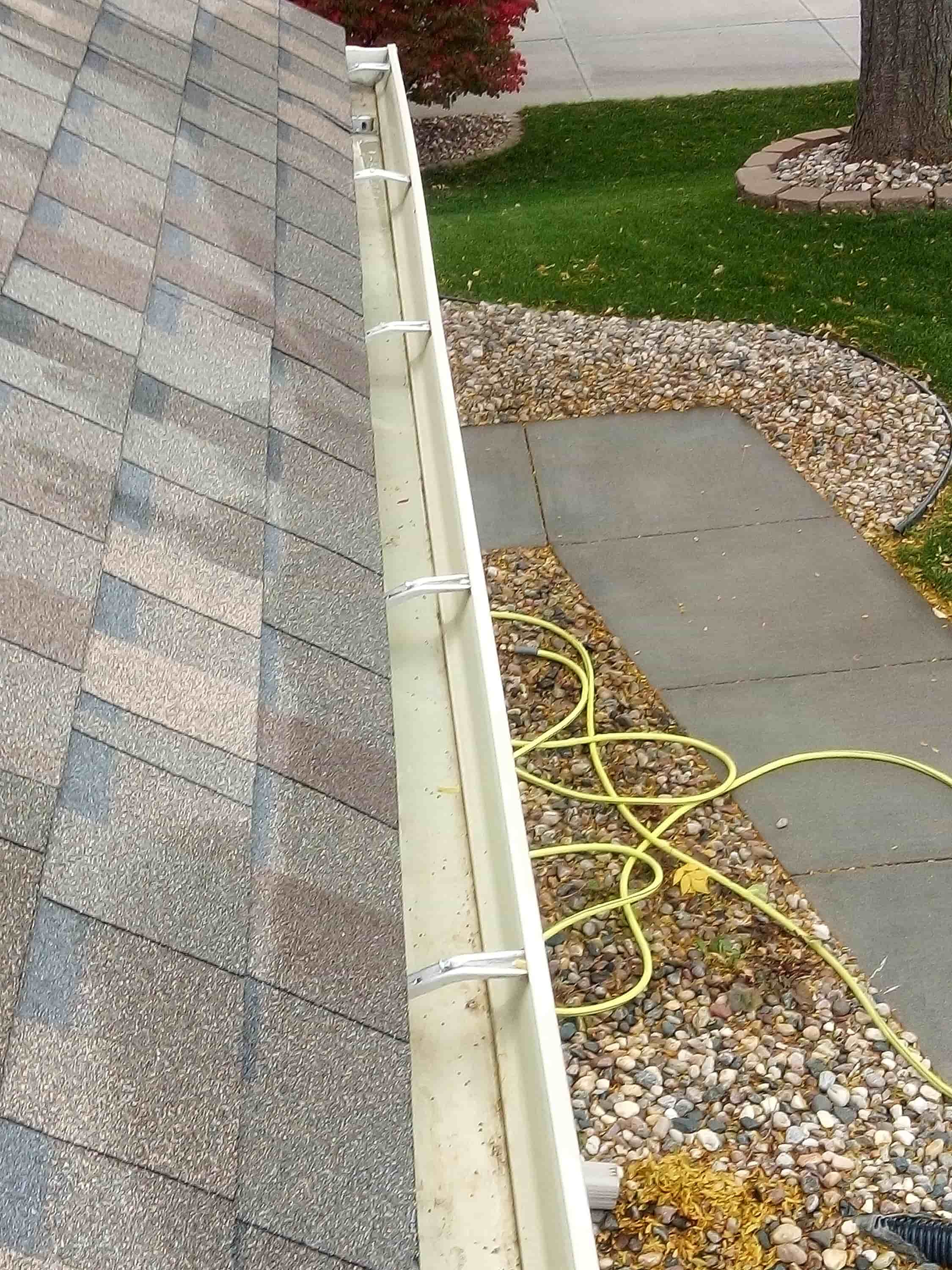 how to clean and repair gutters