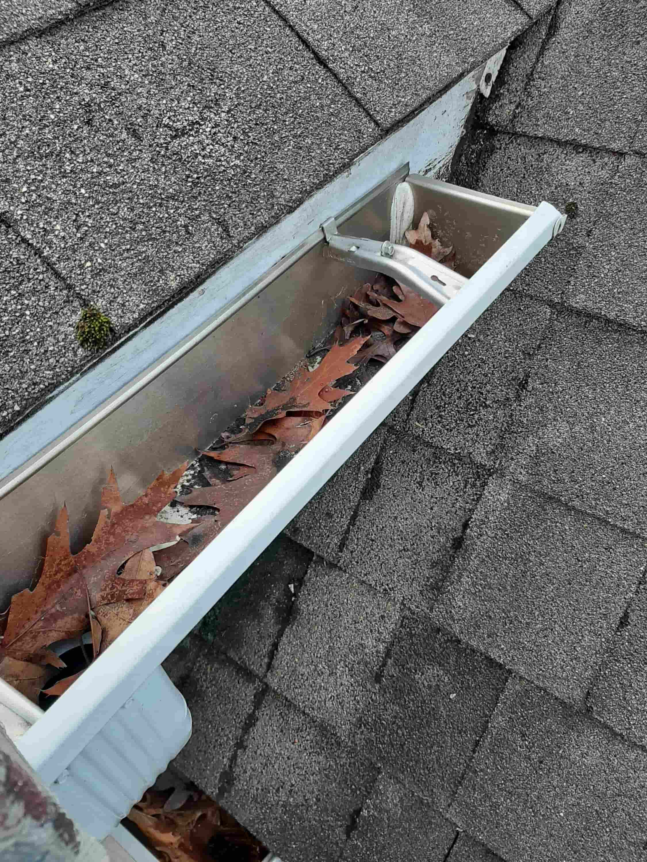 cheap gutter cleaning