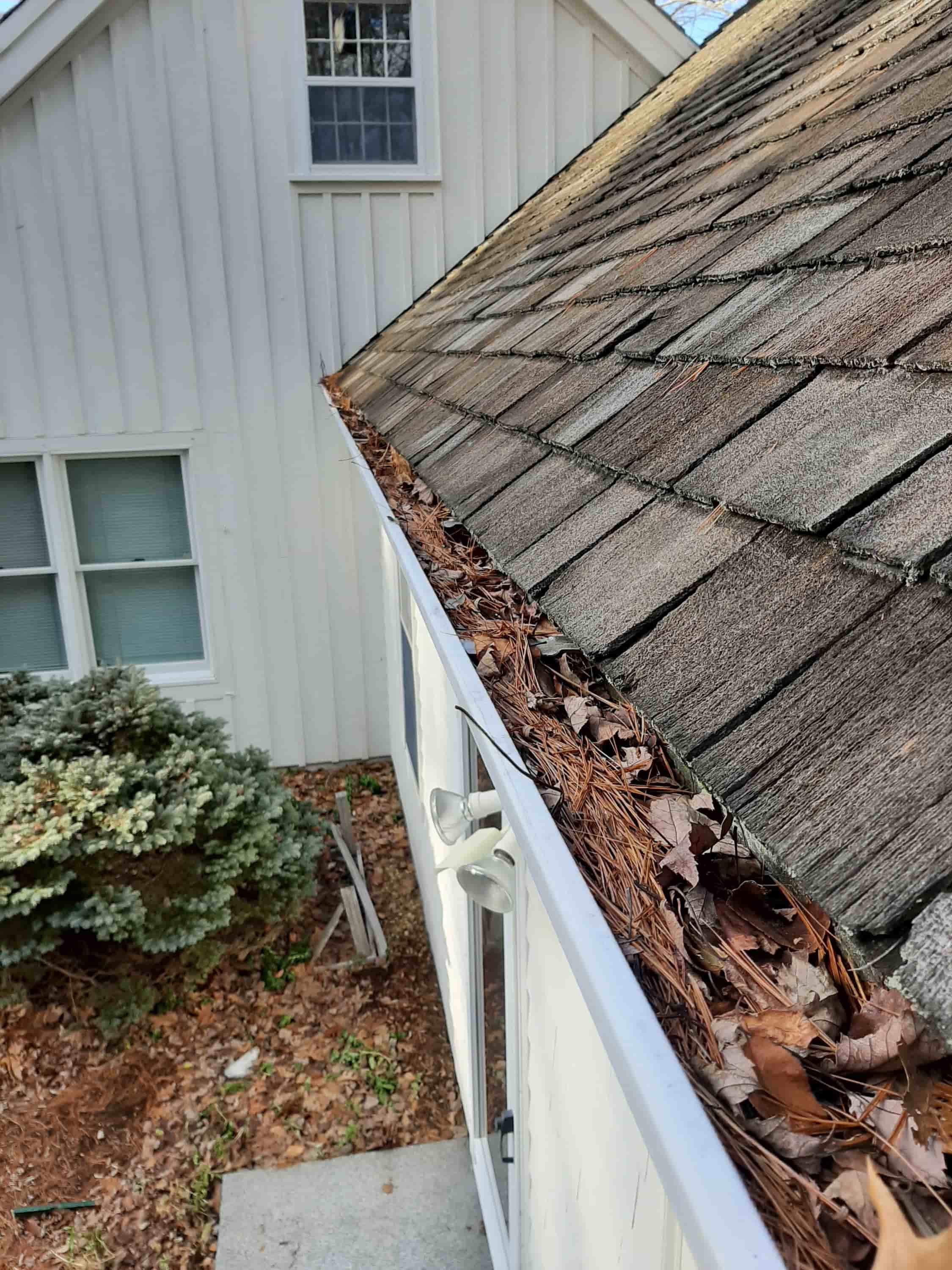 how to clean 2nd story gutters