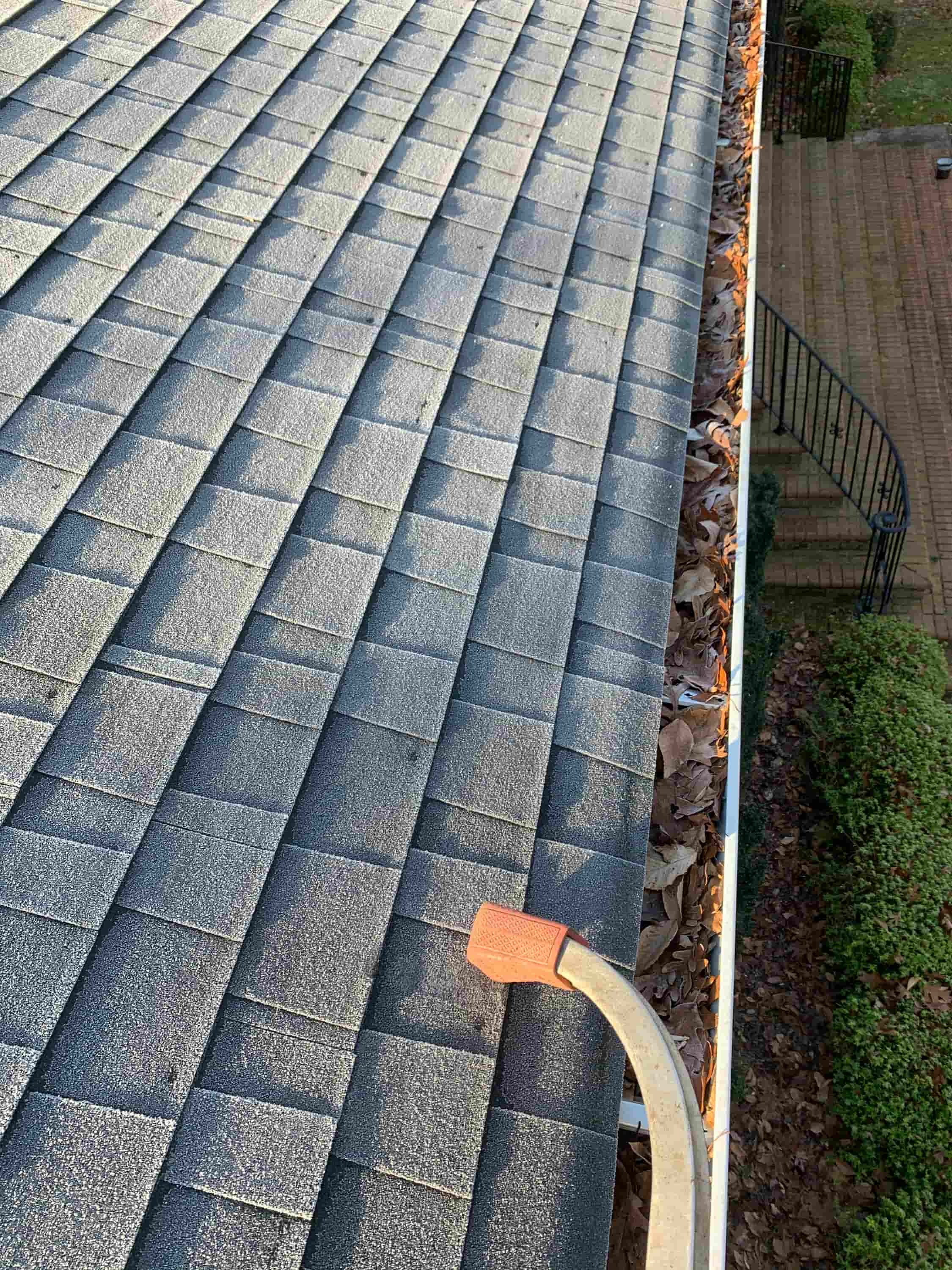 leaf blower gutter