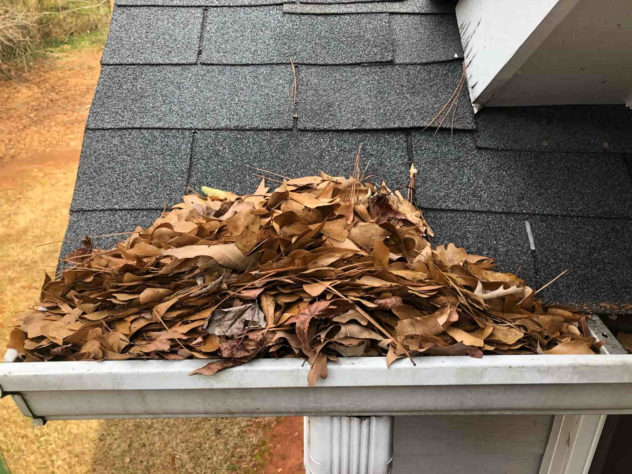 how to clean exterior gutters