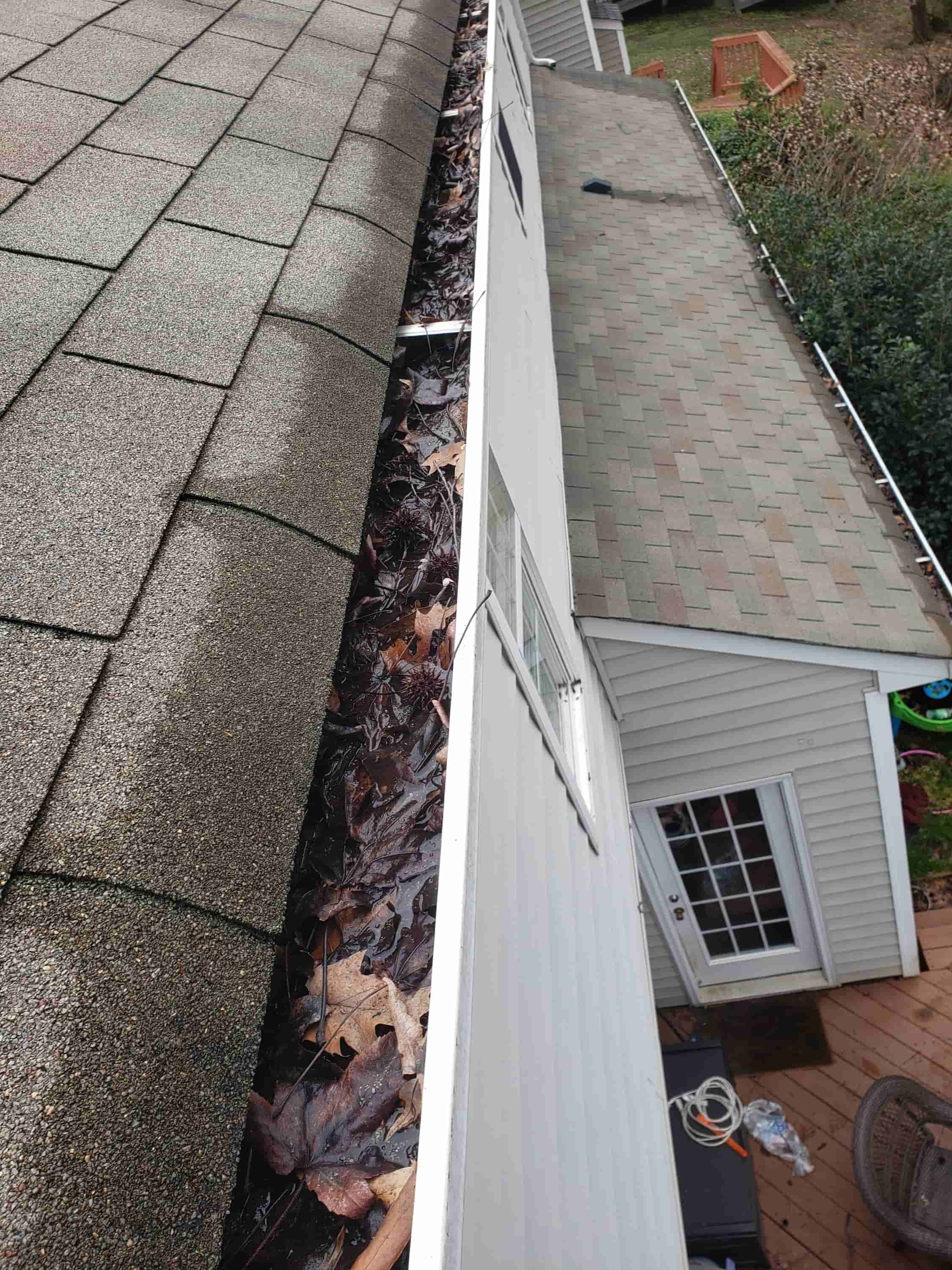 how to clean downspouts