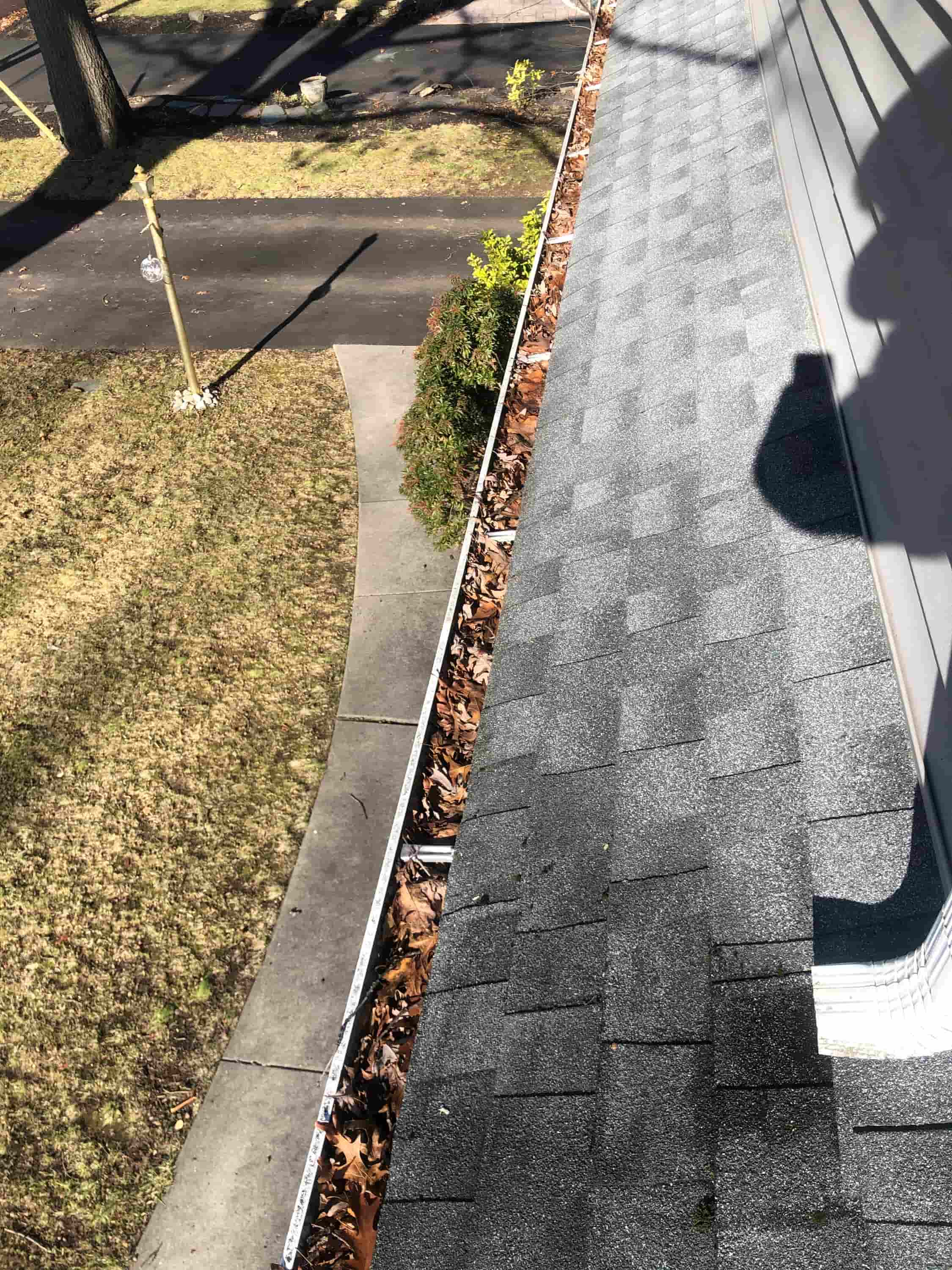 rain gutter cleaning