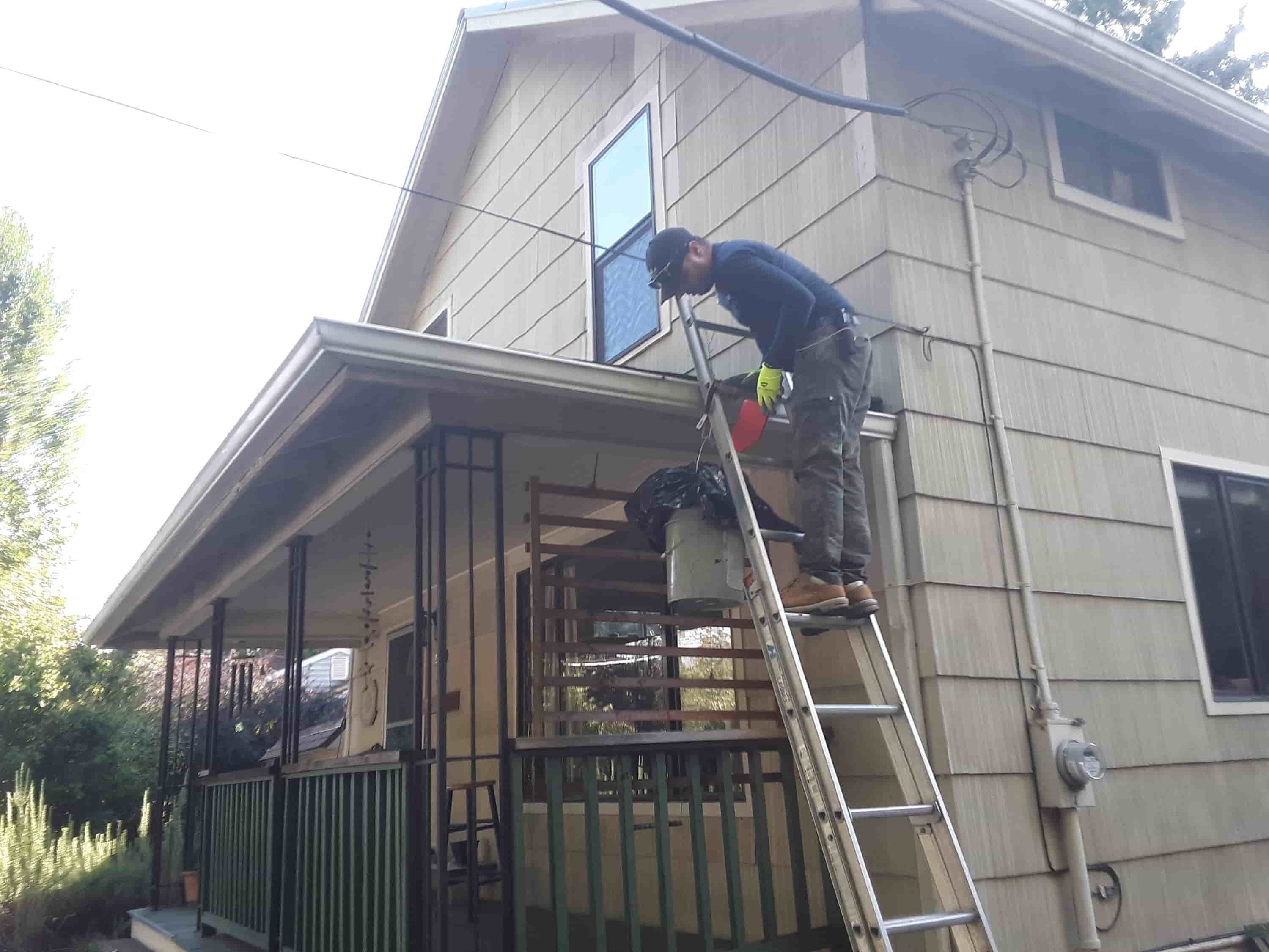 american gutter cleaning