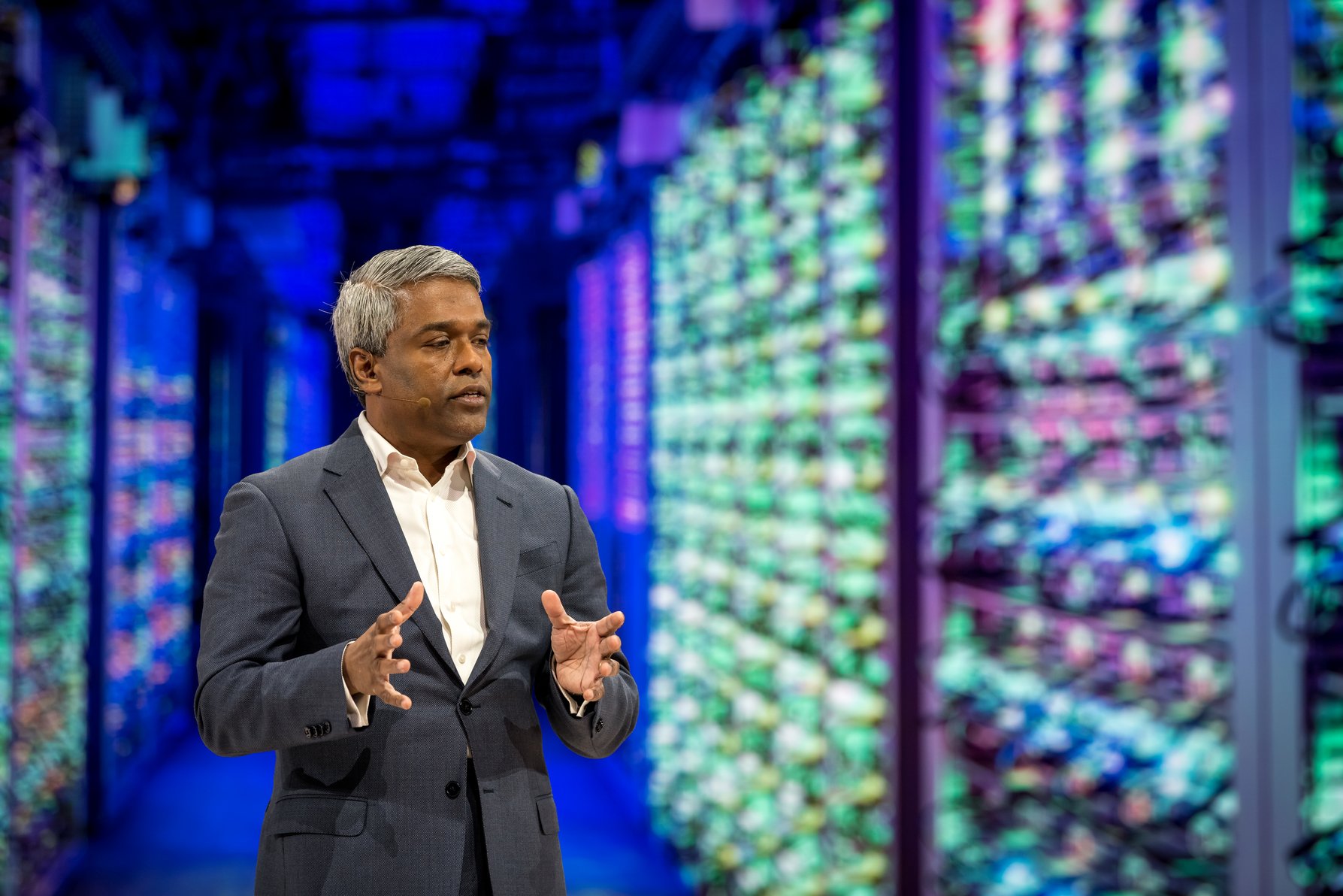 https://storage.googleapis.com/gweb-cloudblog-publish/images/GOOGLENEXT_2019_0409_100124-0059_ALIVECOVE.max-2120x1192.jpg