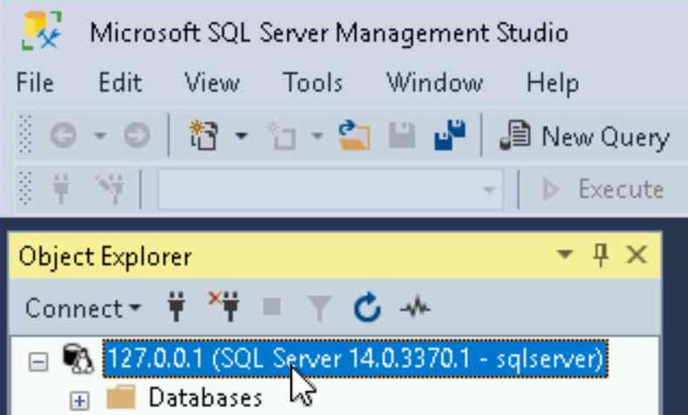 Select database in SSMS to start new query