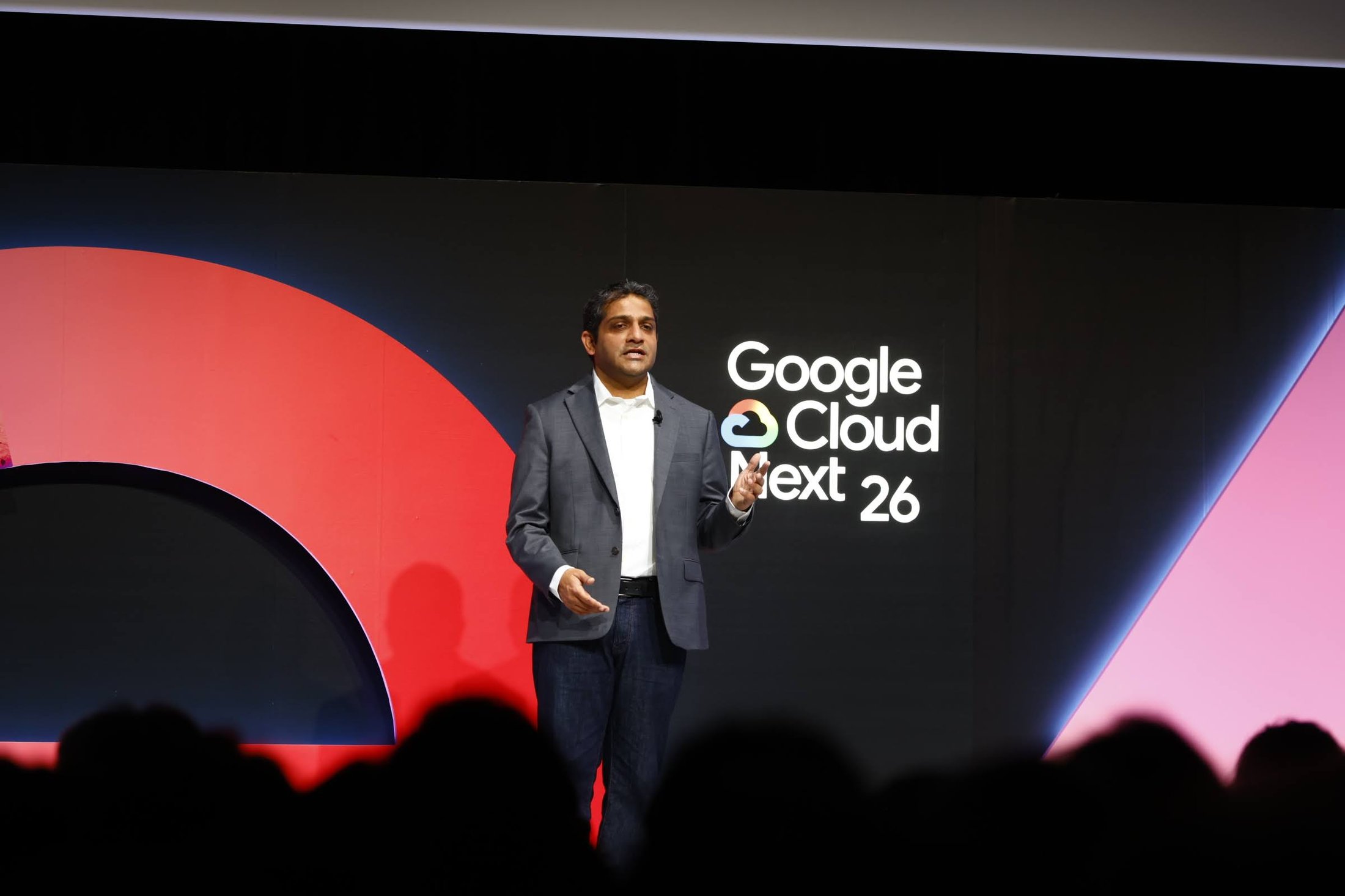 https://storage.googleapis.com/gweb-cloudblog-publish/images/sirish.max-2200x2200.jpg