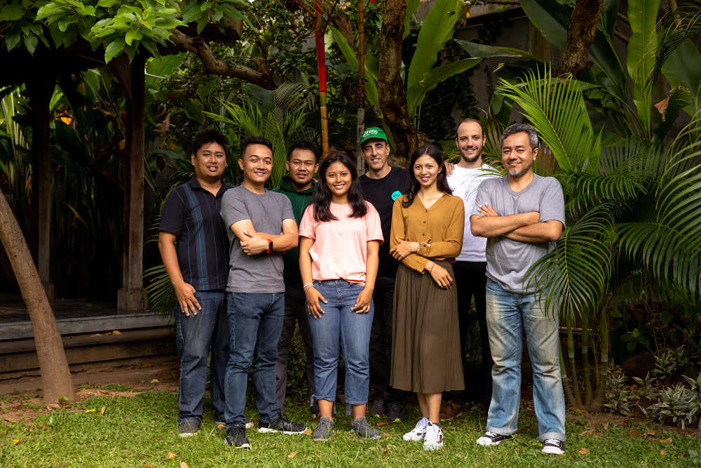 Gringgo Foundation team