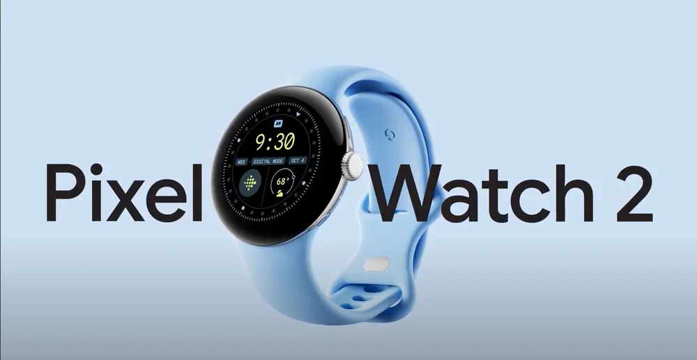 Pixel Watch 2 con el reloj en el centro y el nombre del producto en color negro.