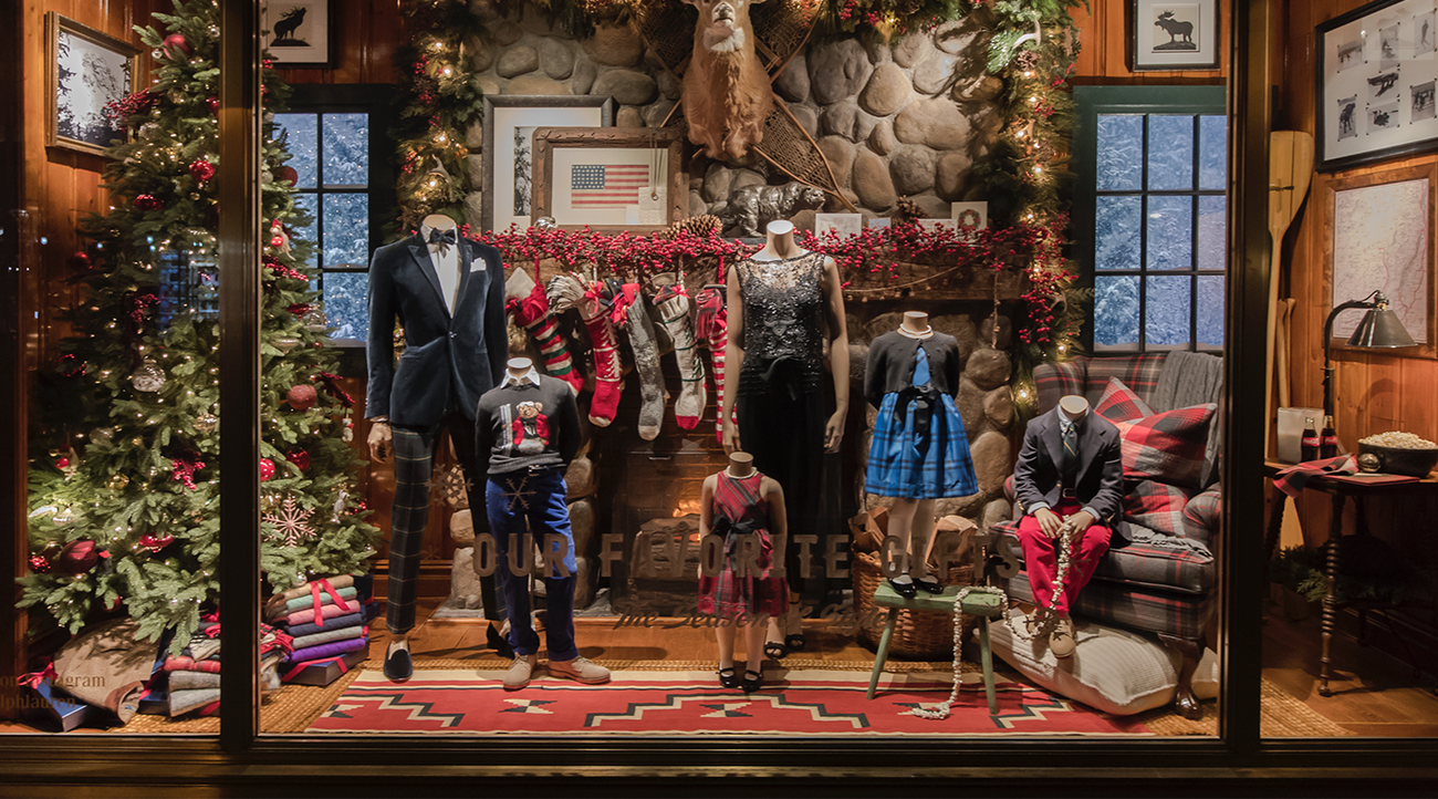 Holiday Window Displays (Part 1): Louis Vuitton & Galeries