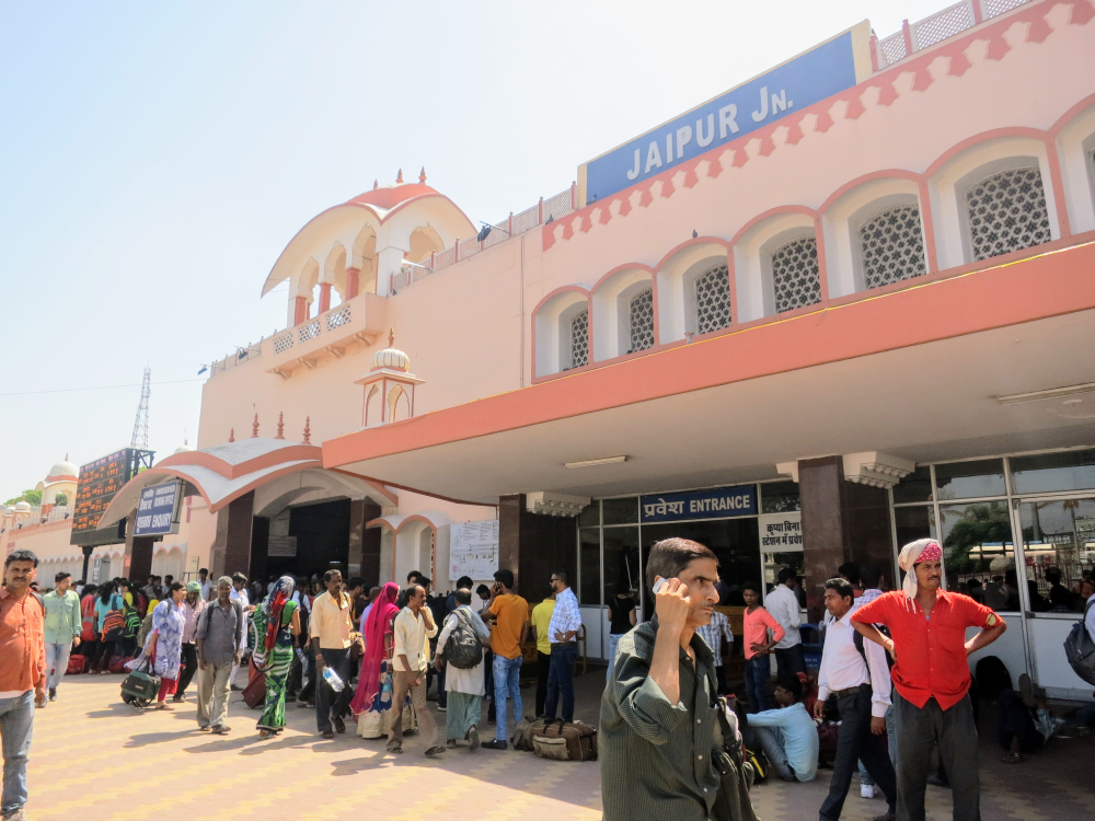 Jaipur train station