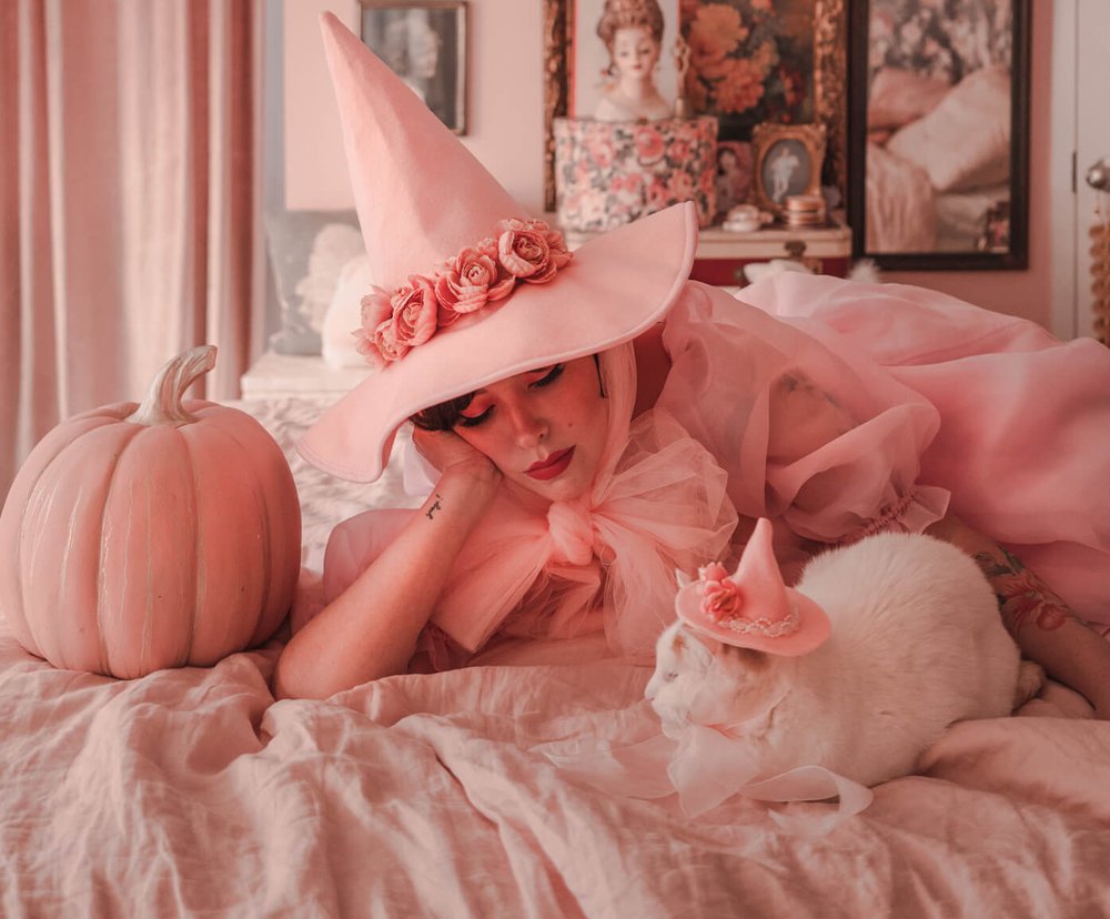 Keiko’s witch hat was a hit with her followers (and their feline friends)