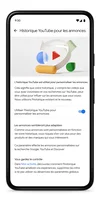 Écrans de téléphone fictifs de Mes préférences publicitaires montrant un écran où vous pouvez choisir d'activer ou de désactiver l'historique de YouTube pour la personnalisation des publicités