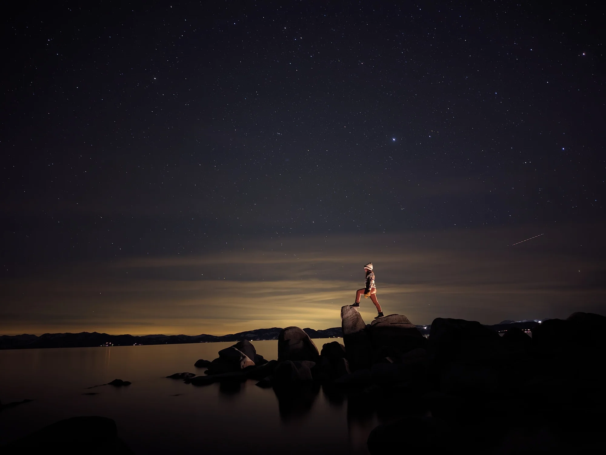 Ein Bild, das mit dem Astrofotografie-Modus in Google Pixel Fold aufgenommen wurde.