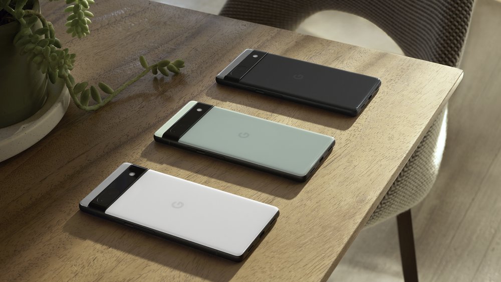 Pixel 6a comes in three colors: Chalk, Sage and Charcoal