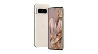 Google Pixel 8 Pro の「Porcelain」色バリエーションの画像。