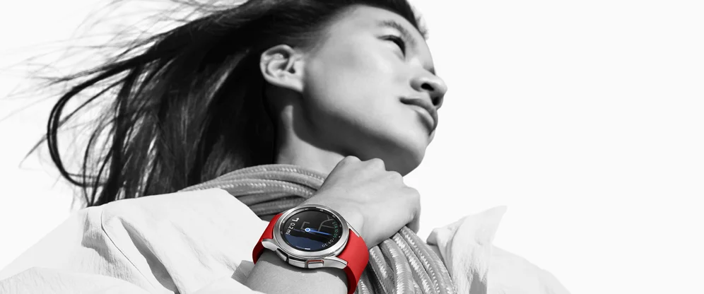 Samsung Galaxy Watch4 lifestyle_2096x875.png