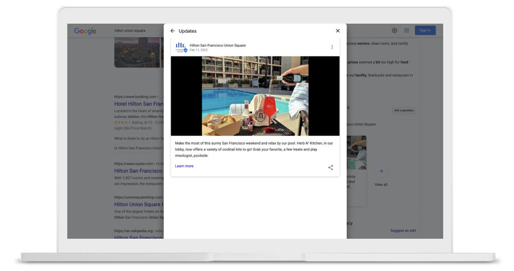 Versão para computador do Local Posts for Google Business Profile aparecendo na página de pesquisa, mostrando uma imagem de alimentos e bebidas à beira da piscina