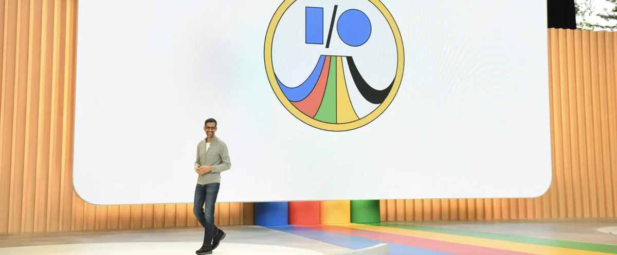 Sundar Pichai, CEO de Google et d'Alphabet, sur la scène de Google I/O 2023