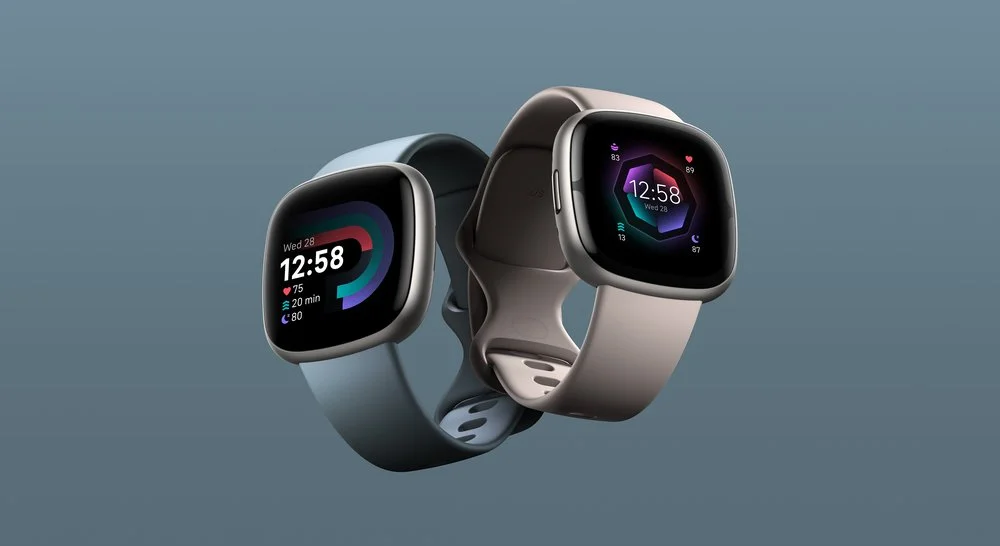 【直売卸売】未使用に近い美品 fitbit versa3 ブラック 本体のみ 腕時計(デジタル)