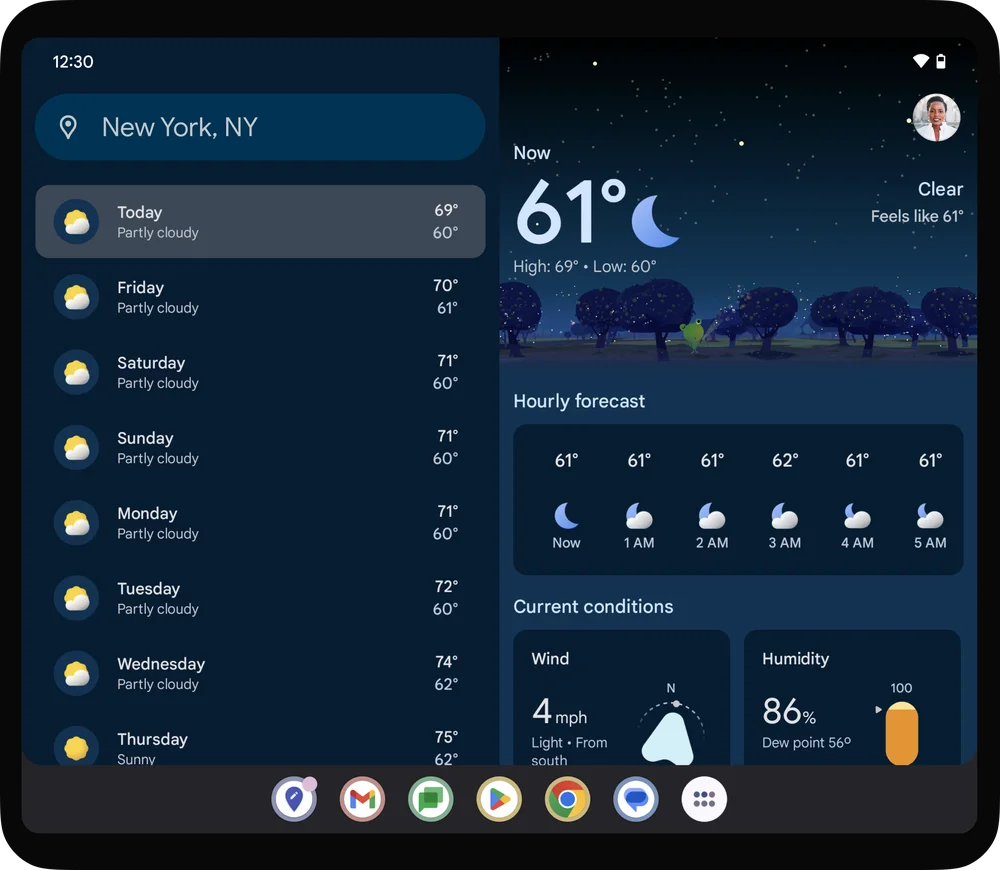 A Pixel Fold displaying Google Weather in a two-pane layout