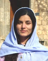 Photographic portrait of Malaeen LUQMAN, a Yazidi survivor.