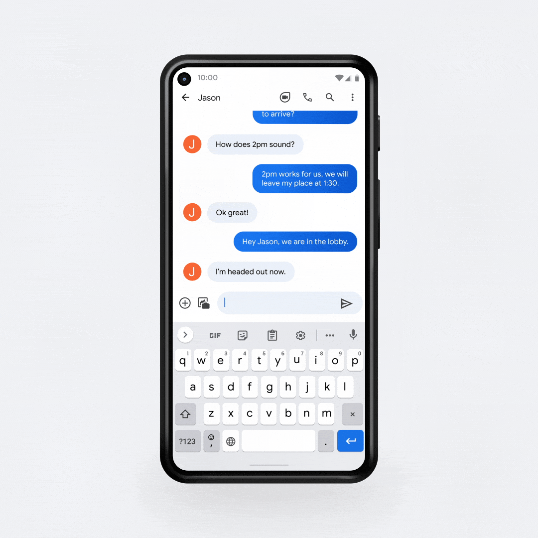 gif of Smart Compose being used to auto-complete a message someone is sending
