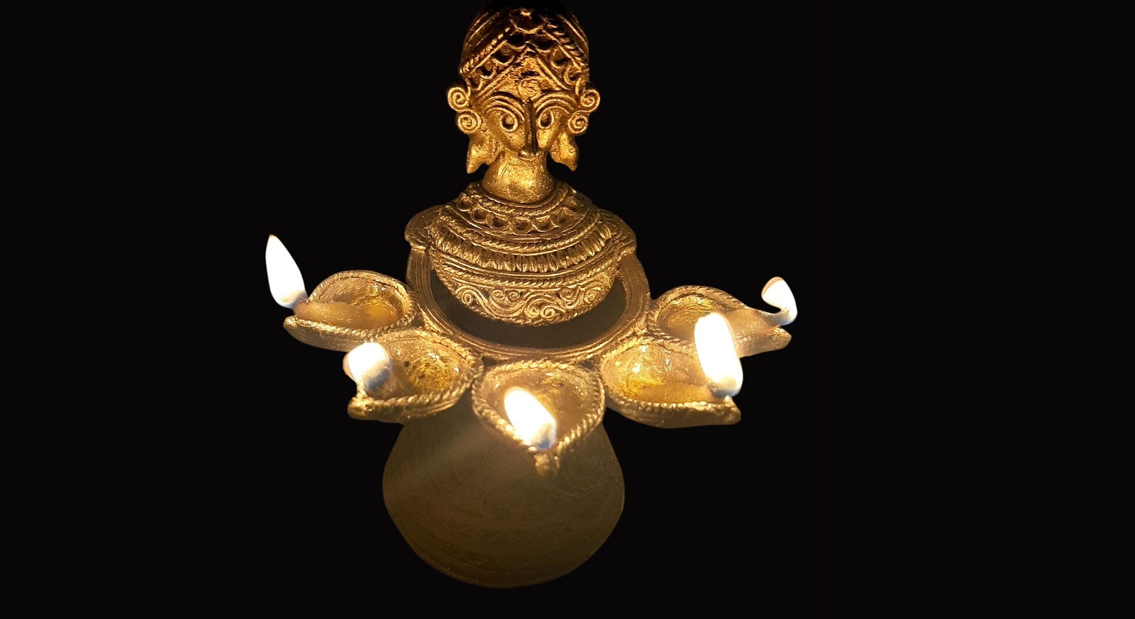 Dokra Diya from the collection of Banglanatak