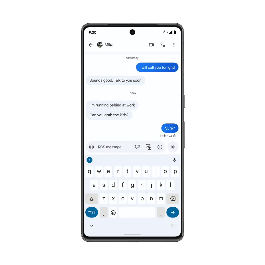 Tapping and holding a sent message in Google Messages to activate the edit function.
