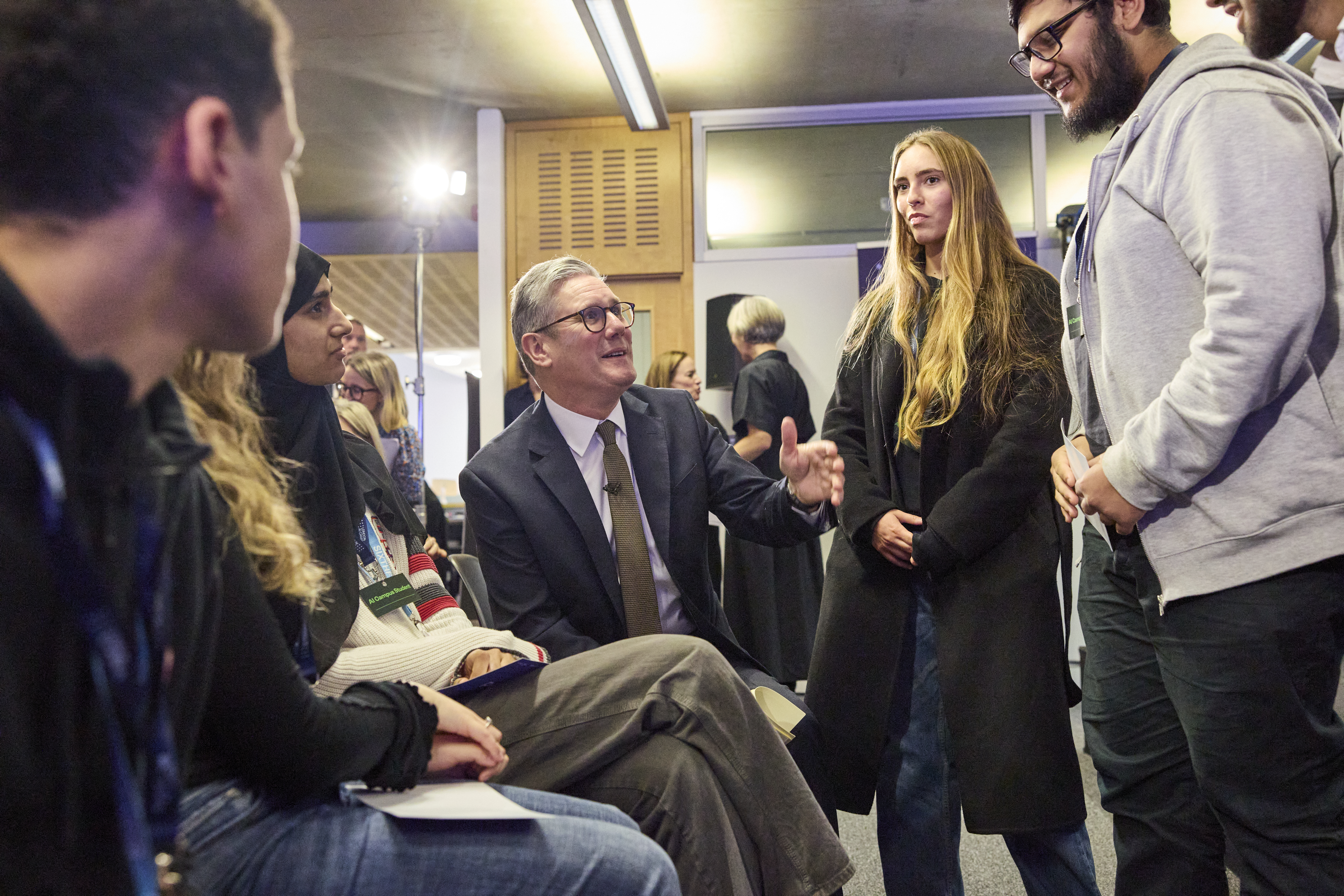 Photograph of Keir Starmer and students at the AI Campus