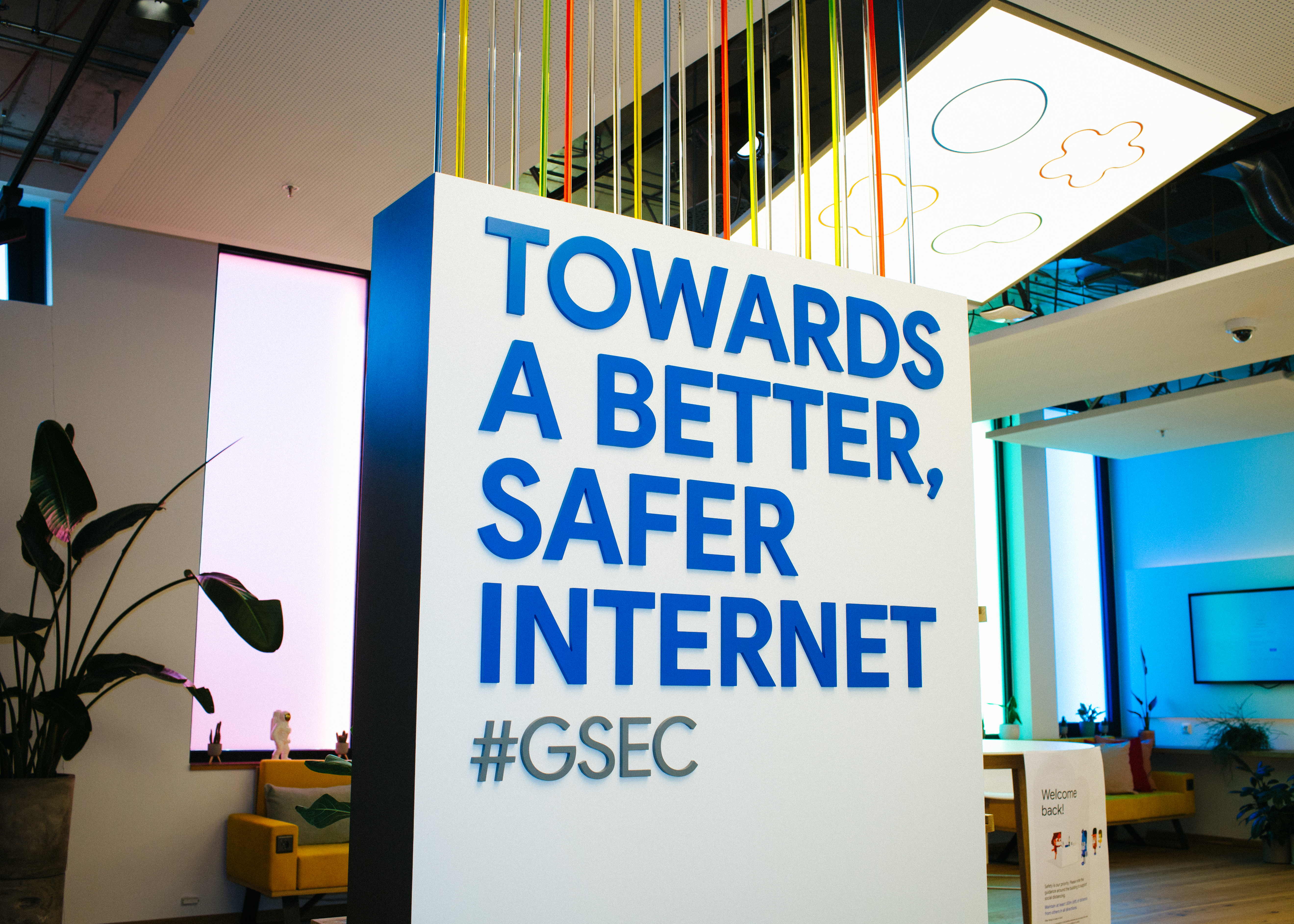 Die Eingangshalle des GSEC ist hier abgebildet.