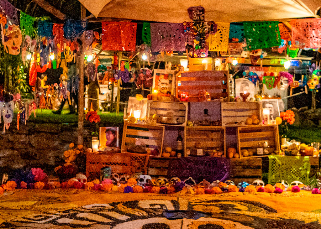 ¿Por qué se celebra el Día de Muertos? Conoce las actividades que se