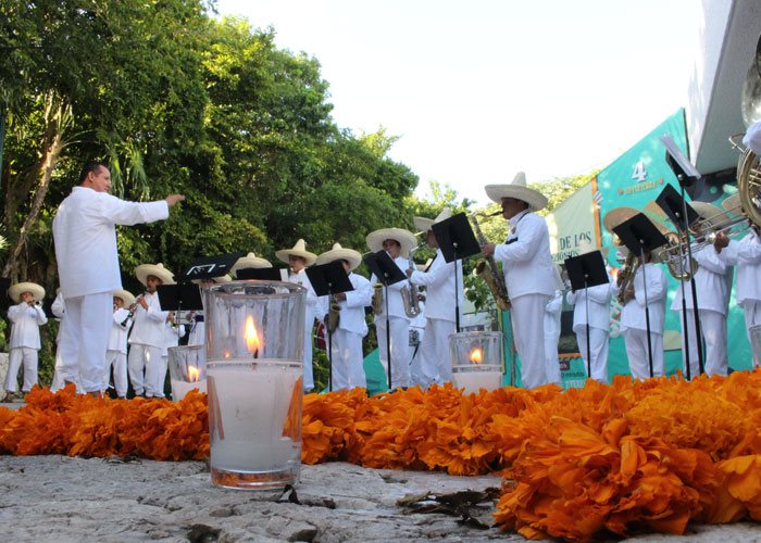 Día de Muertos | Festival de Vida Muerte y Xcaret