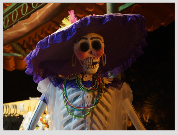 5 costumbres mexicanas para celebrar el día de muertos - Blog Xcaret - Lee  sobre viajes, gastronomía, naturaleza y cultura en Blog Xcaret