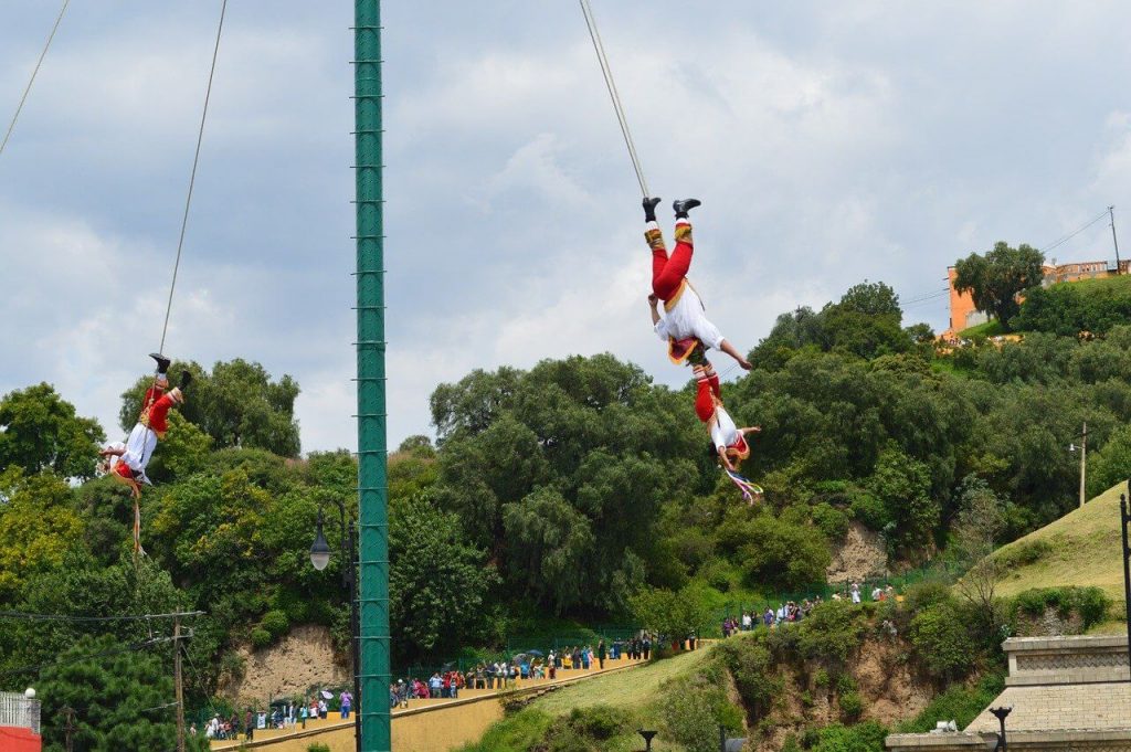 papantla-flying-men-mexico-heritage