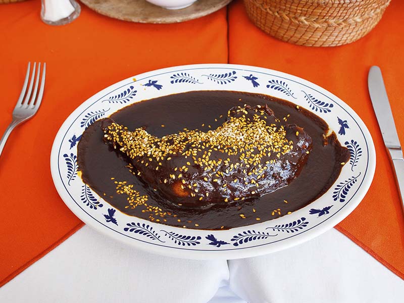 Variedades de mole mexicano tradicional y dónde comerlos