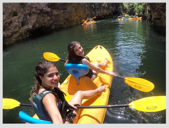 xenotes-cancun-kayak