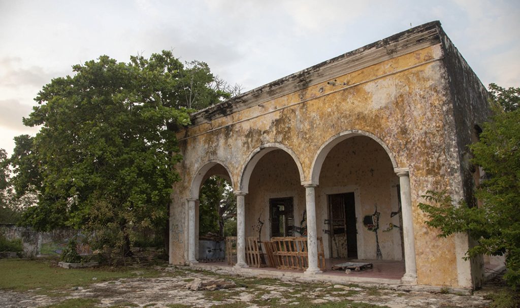 5 MYSTERIOUS GHOST TOWNS IN MEXICO