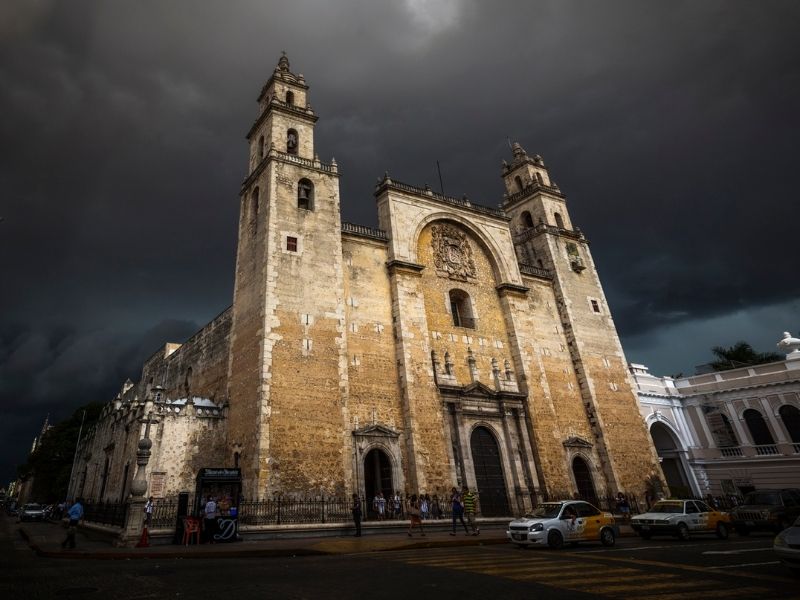 Catedral de Mérida - Lugares históricos de Yucatán que puedes visitar
