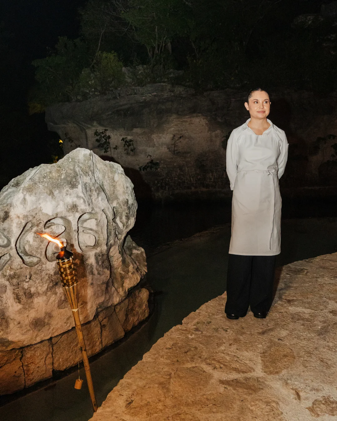 Chef Karime López a la entrada del restaurante Xaak en Hotel Xcaret Arte.