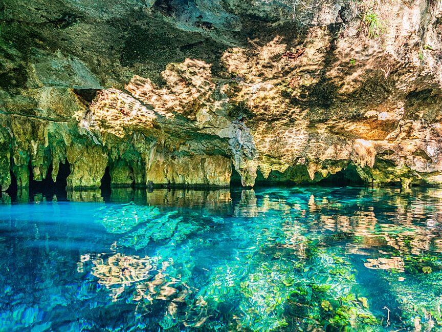 Types of cenotes in the Yucat n Peninsula