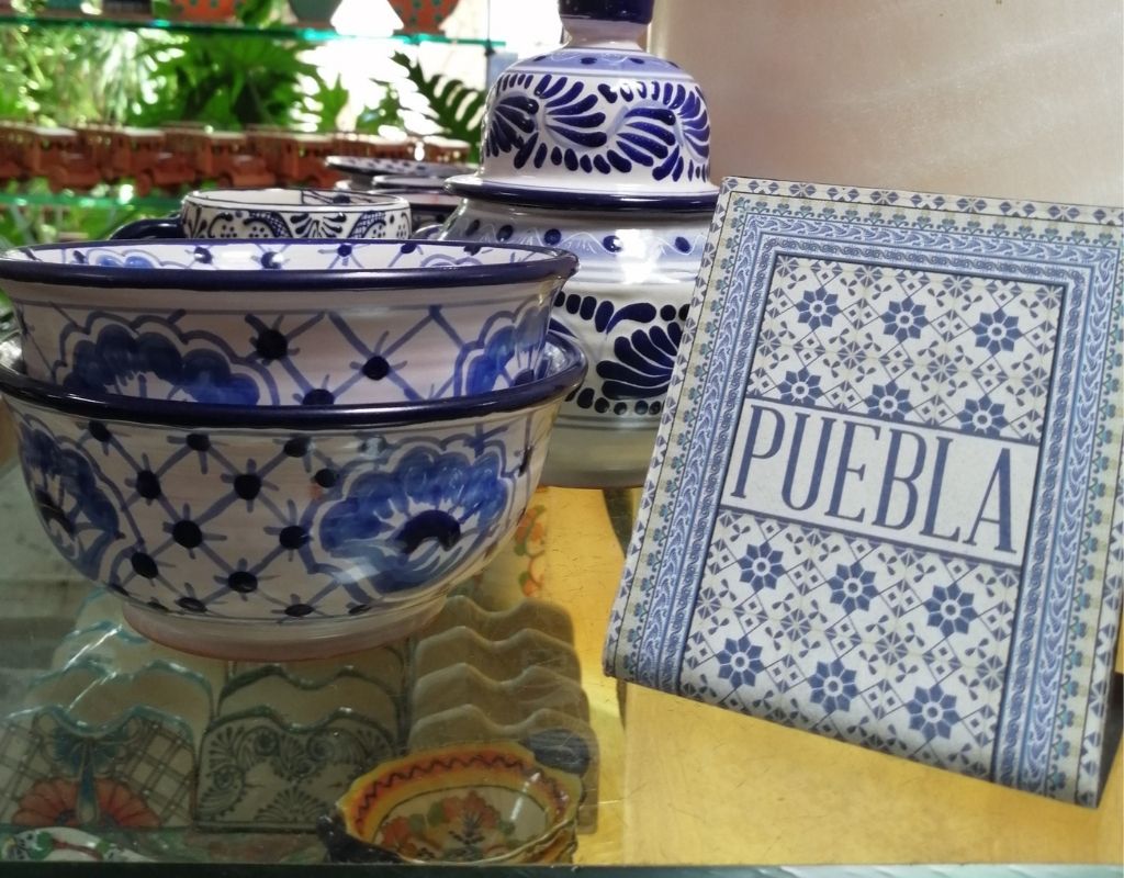  10 most popular crafts in mexico- talavera poblana