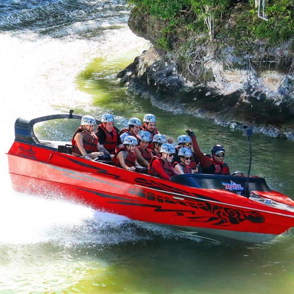 xavage-park-cancun-jet-boat