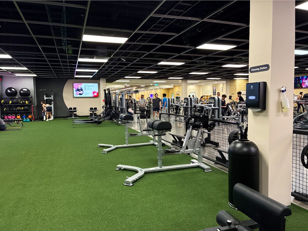 Revo Fitness - Chadstone
