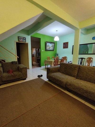 2 storey terrace SBCR Sungai Buloh Country Resort for Sale