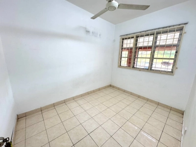 For Sale Baiduri Apartment  Persiaran Tun Arshad Ayub Seksyen 7  Shah Alam