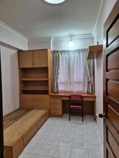 VILLA ANGSANA CONDO JALAN IPOH, Actual, PARTIALLY FURNISHED, 2 Carpark, Move In Ready