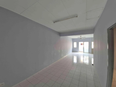 AMANSIARA TOWNHOUSE SELAYANG, Actual, RM1k BOOKING, 100%FULL LOAN