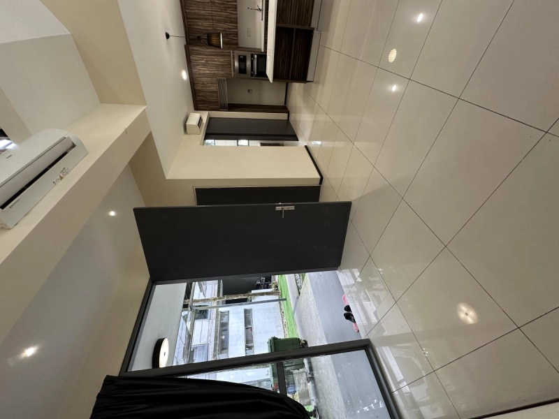 3.5 STOREY THE BREEZEWAY COURTYARD PARKHOMES, Actual, FULLY Renovated